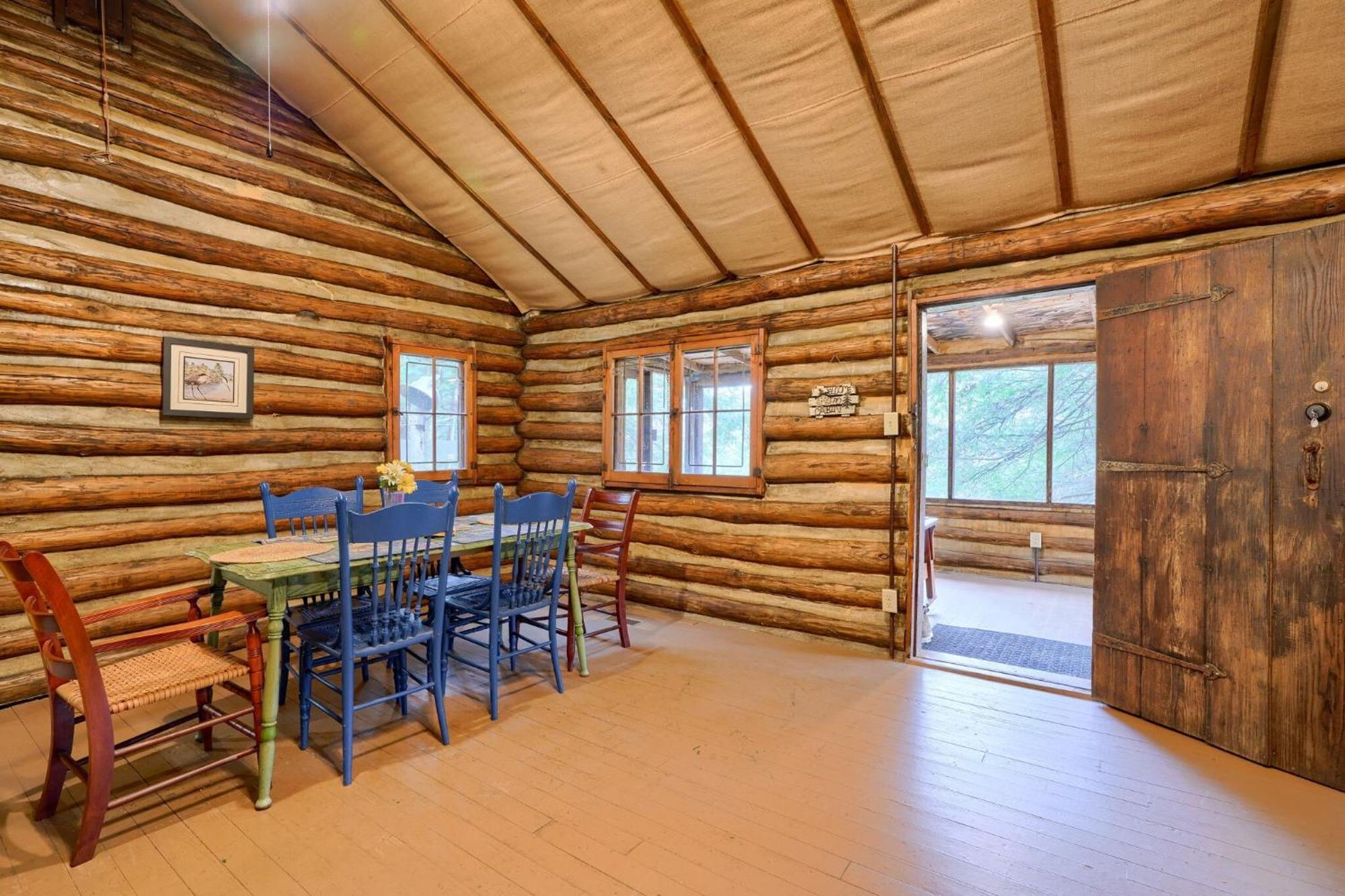 Russell Cabin Logan Extérieur photo