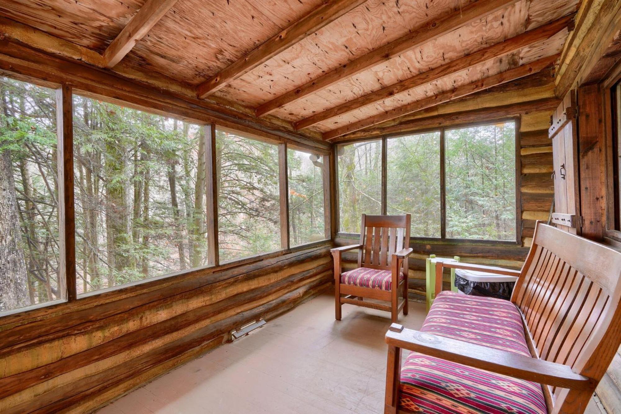 Russell Cabin Logan Extérieur photo