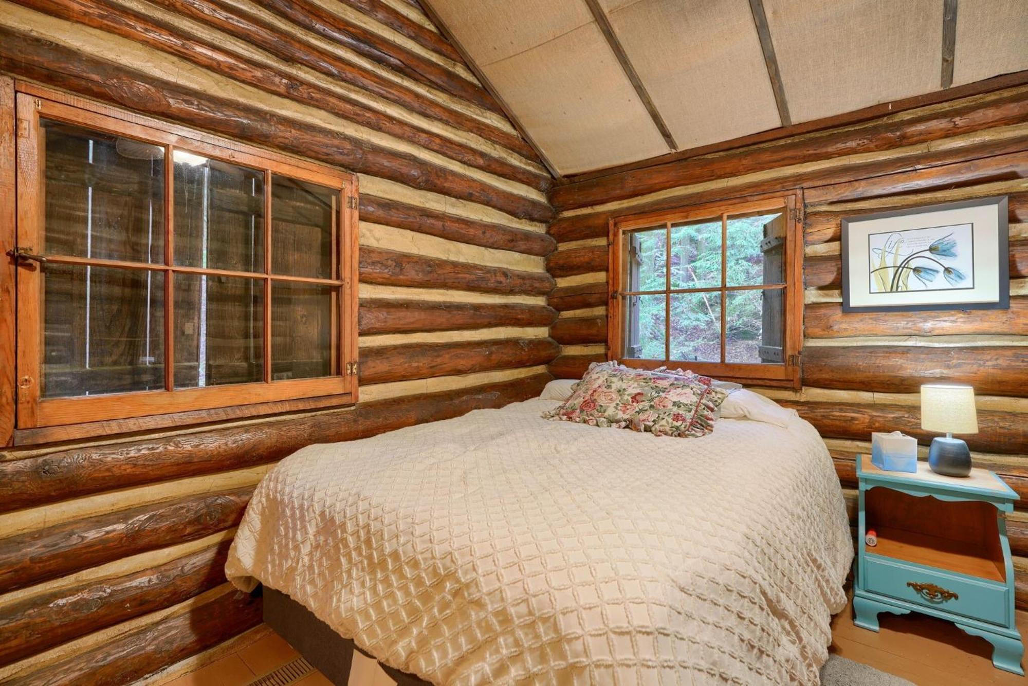 Russell Cabin Logan Extérieur photo